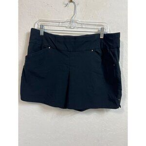 INC Stretchy Dressy Shorts Black with Silver Studded Details Sz 14 4" Inseam